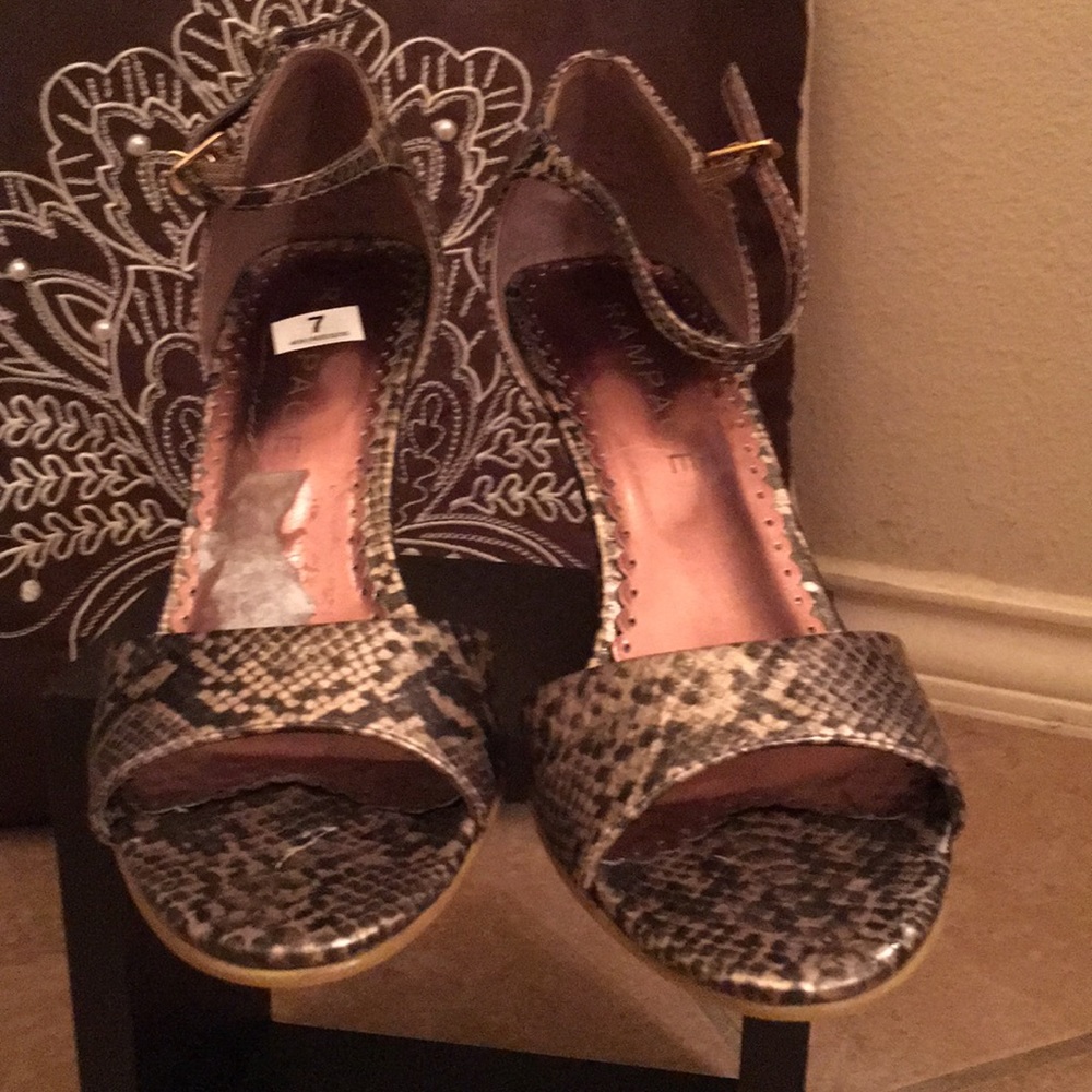 Open sandals - Picture 2 of 5